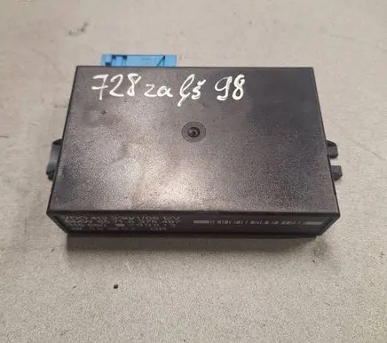 BMW 7 E38 Cruise control unit/module 65718375497 299813 118680