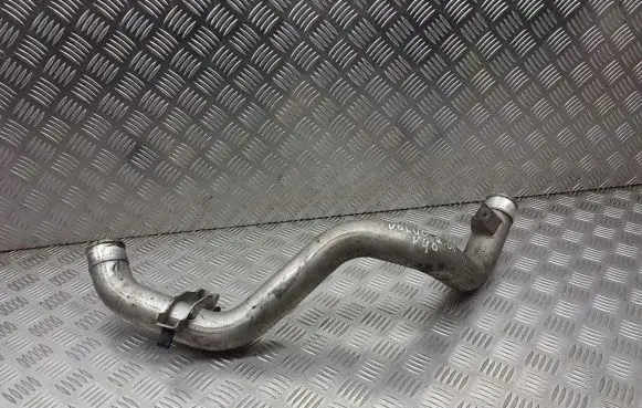 Volvo S40, V40 Turbo air intake inlet pipe/hose 30620587