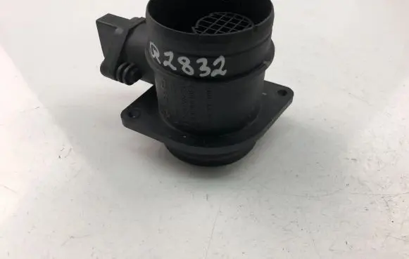 Volkswagen Caddy Mass air flow meter 038906461B