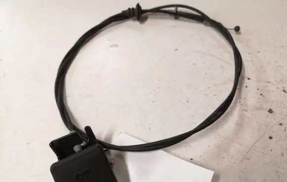 Mazda 3 I Engine bonnet (hood) release handle