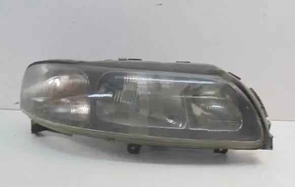 Volvo V70 Headlight/headlamp 8662922