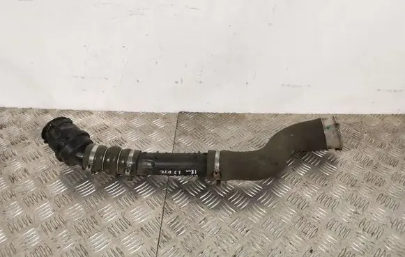 Intercooler hose/pipe