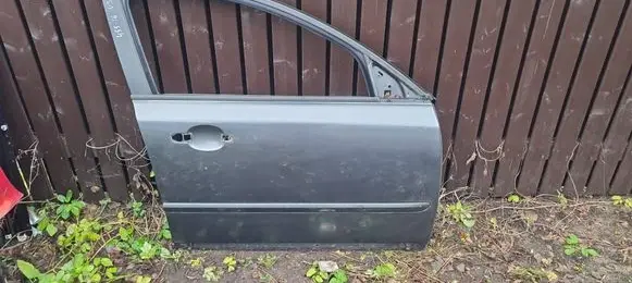 Volvo V50 Front door