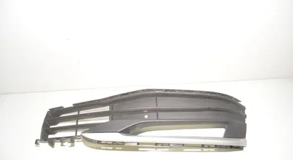 BMW 5 G30 G31 Front bumper lower grill 7385254 7385262 51117385262