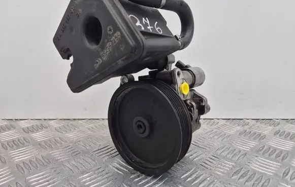 Mercedes-Benz E W212 Power steering pump 0064664401 LH2115842