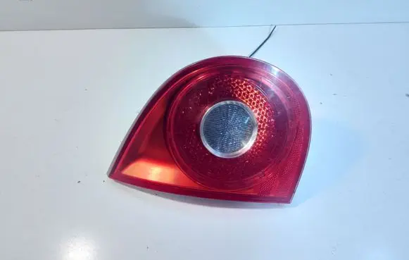 Volkswagen Golf V Tailgate rear/tail lights 1K6945093F