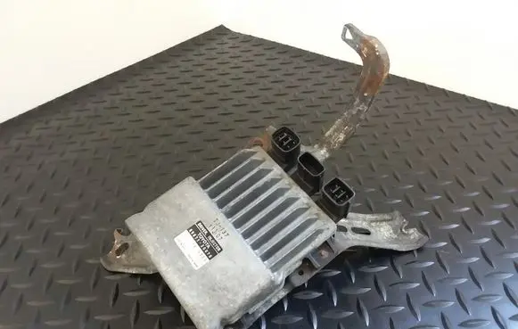 Toyota Avensis T250 Fuel injection control unit/module 8987120070 1310001371