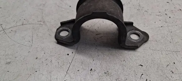 BMW 5 F10 F11 Sway bar bush bracket, front 