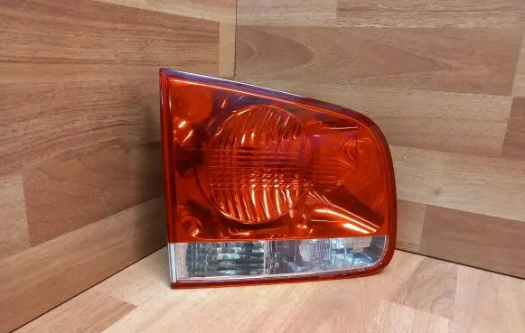 Volkswagen Touareg I Tailgate rear/tail lights 7L6945093J