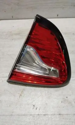 Renault Captur Tailgate rear/tail lights