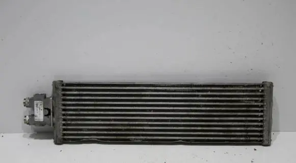 Mercedes-Benz Vito Viano W447 Engine oil radiator A4475000001 DB520002 ZGS004Q02