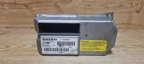 Volvo V70 Airbag control unit/module P30667469