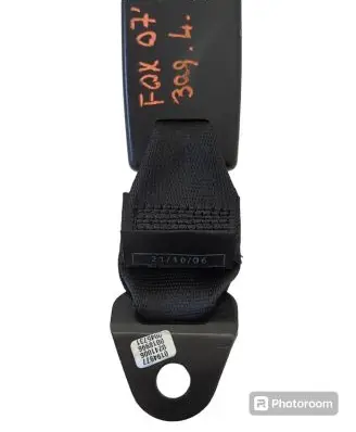 Volkswagen Fox Rear seatbelt buckle 5Z0857727B