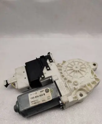 Volkswagen Golf V Rear door window regulator motor 1K5839402B 1K0959704F 998348210