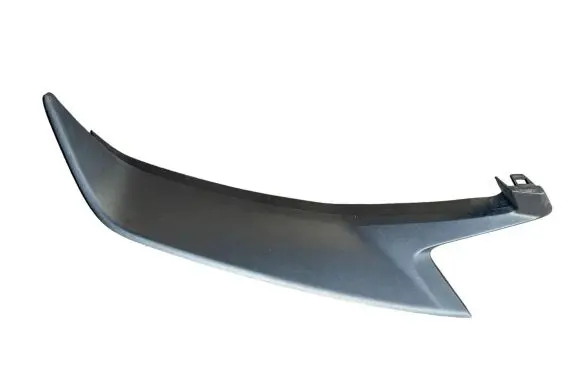 Chevrolet Camaro Front bumper lower grill 84112272