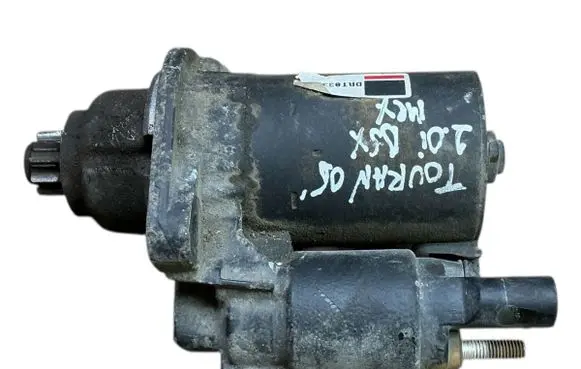 Volkswagen Touran I Starter motor 0001120410 0000216086 659009