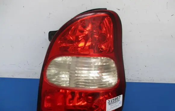 KIA Carnival Rear/tail lights