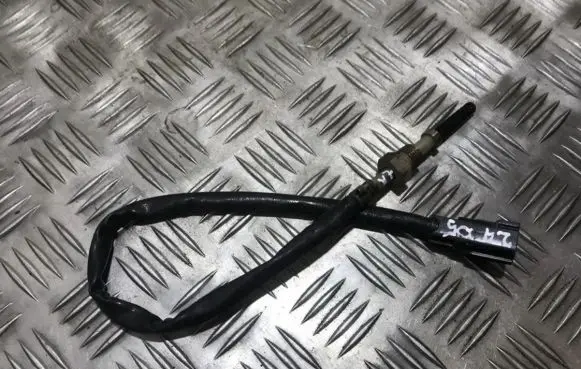 Volvo V70 Exhaust gas temperature sensor 30751456a 063126830315