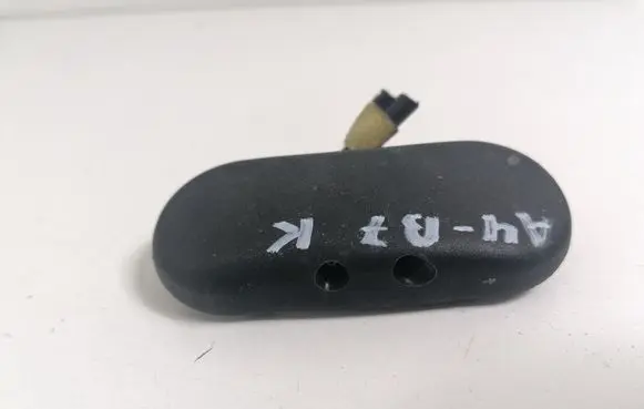 Audi A4 S4 B7 8E 8H Windshield washer spray nozzle 8E0955987D