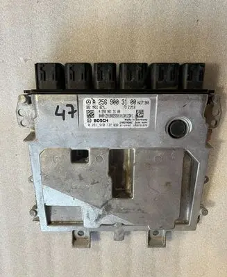 Mercedes-Benz GLS X167 Engine control unit/module A2569003100