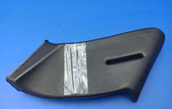 Mercedes-Benz S W126 Cabin air duct channel 1268310446 13571200