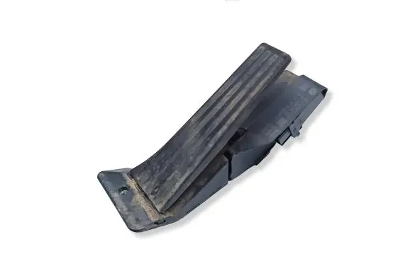 BMW 1 E81 E87 Accelerator throttle pedal 6793742 35426793742