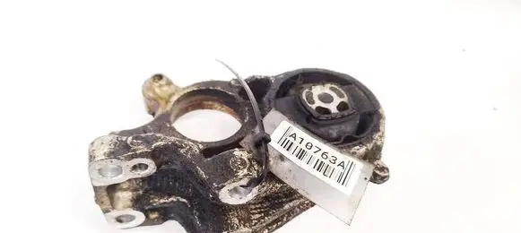 Citroen C4 I Engine mount bracket 