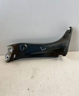 Skoda Octavia Mk3 (5E) Fender mounting bracket 5E0821141 241402S