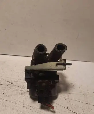 Mercedes-Benz E W210 Coolant heater control valve 0235451628