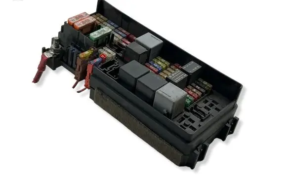Mercedes-Benz ML W164 Fuse module A1645400272 15454741 2519205