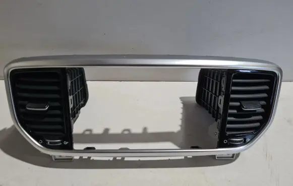 KIA Sportage Dash center air vent grill 84740F1AB0SA1