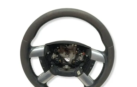 Ford Focus Steering wheel 4M513600CL 10764TC10424588 61638004A00