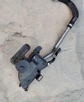 Mercedes-Benz C W204 Power steering fluid tank/reservoir A0004669502