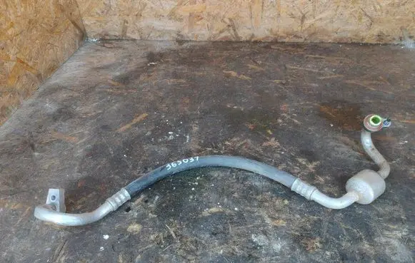 Ford Focus Air conditioning (A/C) pipe/hose BV6119N602EB