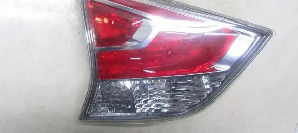 Nissan X-Trail T32 Tailgate rear/tail lights