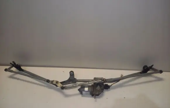 Smart ForTwo II Front wiper linkage and motor