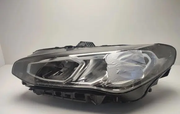 BMW 2 Active Tourer U06 Headlight/headlamp 5A42243