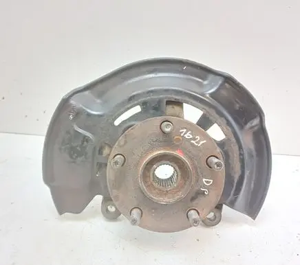 Toyota Prius+ (ZVW40) Front wheel hub