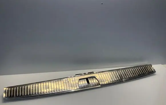 Mercedes-Benz E W211 Trunk/boot sill cover protection A2116900089 2116900089