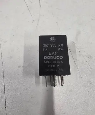 Audi A4 S4 B5 8D Other relay 357955531