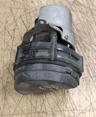 BMW 3 E46 Secondary air pump 72216636 1715293