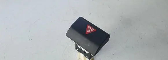 Skoda Superb B6 (3T) Hazard light switch