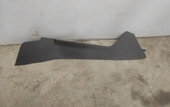 Ford Explorer VI Other center console (tunnel) element LB5BS04608