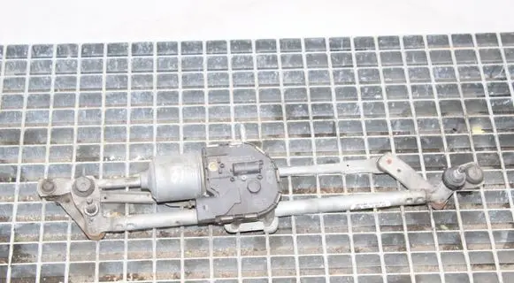 Volkswagen Scirocco Front wiper linkage and motor 1K8955119C 1K8955023C