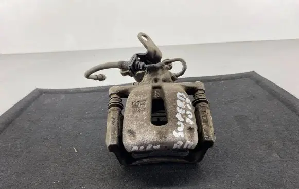 Skoda Superb B6 (3T) Rear brake caliper