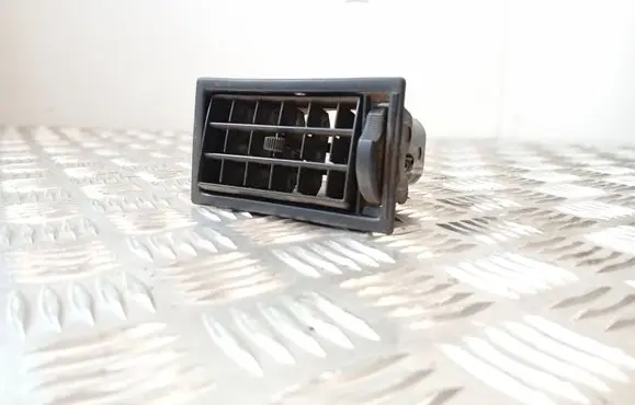 Volkswagen Transporter - Caravelle T4 Dashboard side air vent grill/cover trim 701819709 701819701 701819704