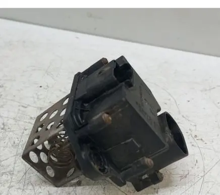Peugeot 308 Heater blower motor/fan resistor 9658508980 8241005