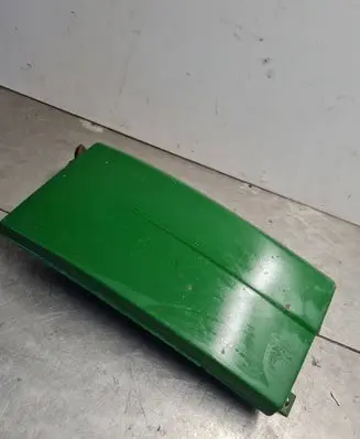 Under headlight/headlamp trim
