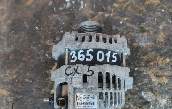 Mazda CX-5 Generator/alternator SH0118300