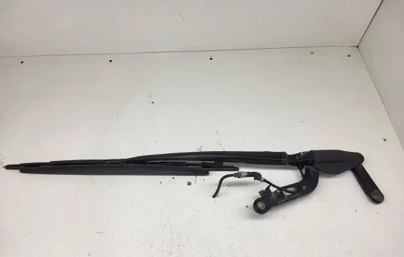 BMW 7 E65 E66 Front wiper blade arm 7144076